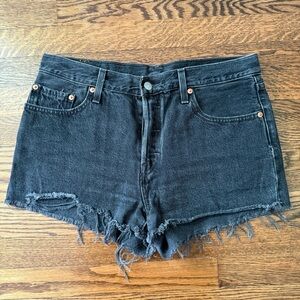 ⭐️ Levi's Black Jean Shorts High-Waisted Frayed Hem